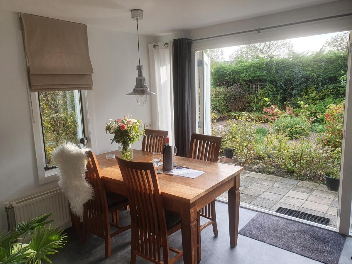 Cottage Geestmerambacht, Een Nieuw Vrijstaande Sfeervol En Landelijk Gelegen Vakantiewoning Koedijk Room photo